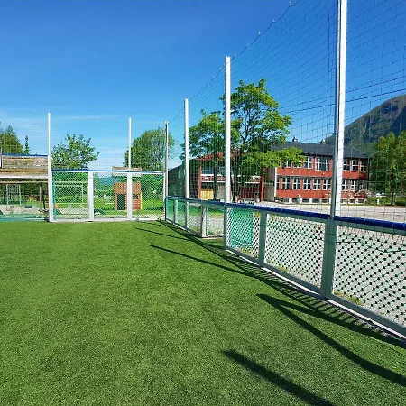 Vistdal * Myklebostad (More og Romsdal)