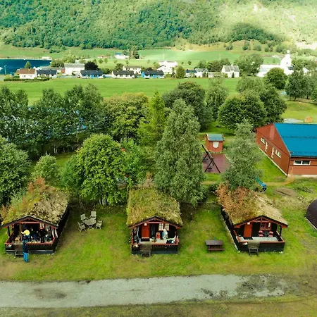 Vistdal * Myklebostad (More og Romsdal)